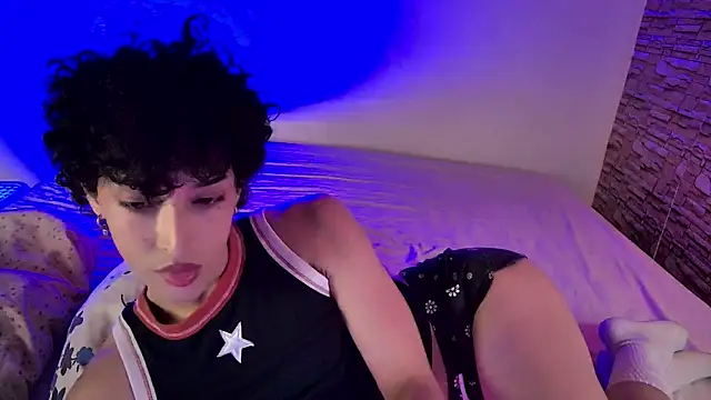 Snapshot of xFemboyToy chatting on 06/30/26, 02:45 xFemboyToy online show from 06/30/26, 02:45