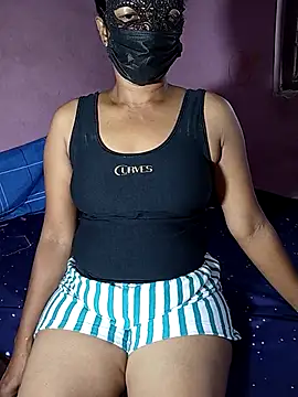 Nikini-xx online show from 06/30/26, 03:18