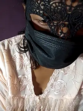 Nikini-xx online show from 07/28/26, 08:52