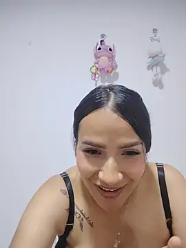 Snapshot of sofia_milky chatting on 07/07/26, 06:47 sofia milky online show from 07/07/26, 06:47