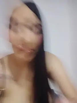 Snapshot of sofia_milky chatting on 07/15/26, 01:05 sofia milky online show from 07/15/26, 01:05