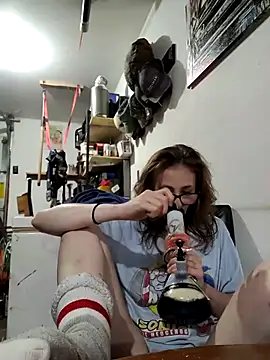 NeedyNina online show from 07/14/26, 02:05