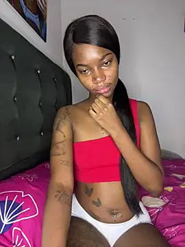 ShakiraThompss18 online show from 07/22/26, 12:30