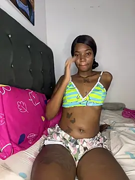 ShakiraThompss18 online show from 07/28/26, 02:24