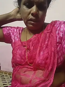 Snapshot of Tamilsexy35 chatting on 07/02/26, 03:23 Tamilsexy35 online show from 07/02/26, 03:23