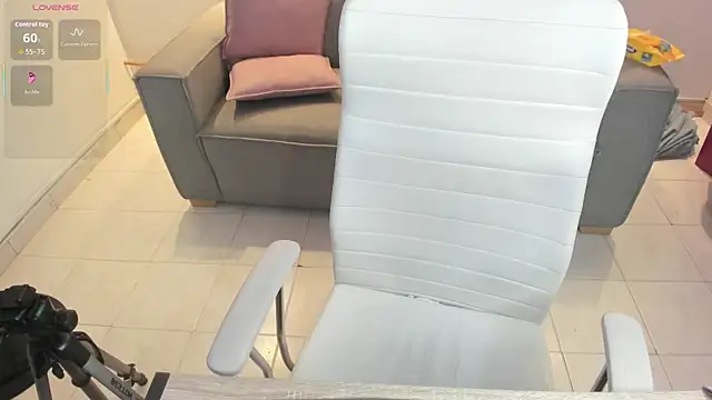 Nayla Luxe online show from 07/11/26, 12:08