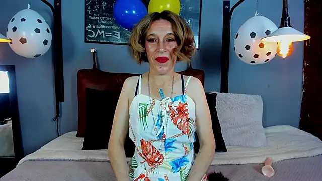 Snapshot of Margott_mature chatting on 06/29/26, 01:00 Margott mature online show from 06/29/26, 01:00
