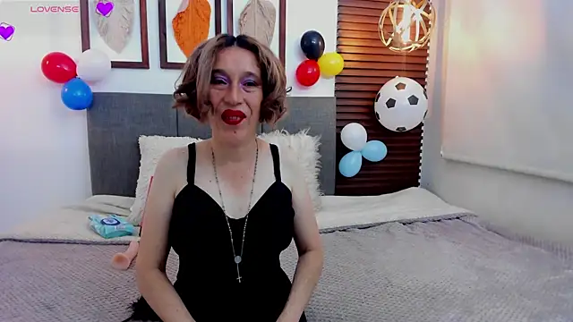 Snapshot of Margott_mature chatting on 07/08/26, 12:31 Margott mature online show from 07/08/26, 12:31