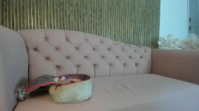 Snapshot of Lilith_rousee chatting on 06/27/26, 01:28 Lilith rousee online show from 06/27/26, 01:28