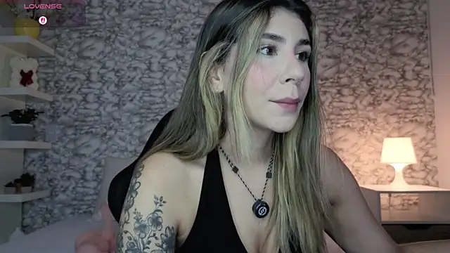 Snapshot of Isabella_Bliss chatting on 07/25/26, 12:09 Isabella Bliss online show from 07/25/26, 12:09