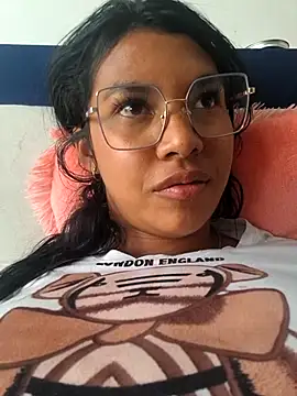 sophiagomezx online show from 07/31/26, 08:41