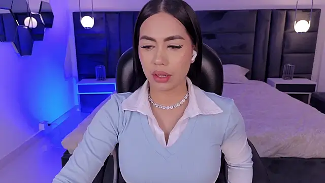 SabrinaMontclair online show from 07/05/26, 06:48