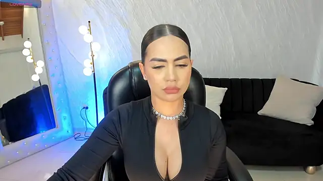 SabrinaMontclair online show from 07/07/26, 08:46