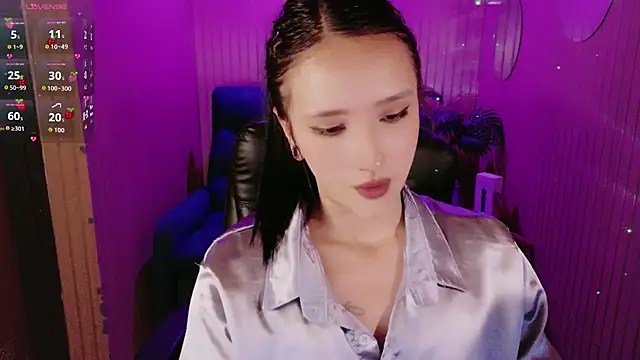 Snapshot of Natasha-secret chatting on 07/04/26, 09:32 Natasha-secret online show from 07/04/26, 09:32