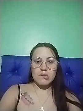 Snapshot of Emma_stt chatting on 06/18/26, 12:33 Emma stt online show from 06/18/26, 12:33