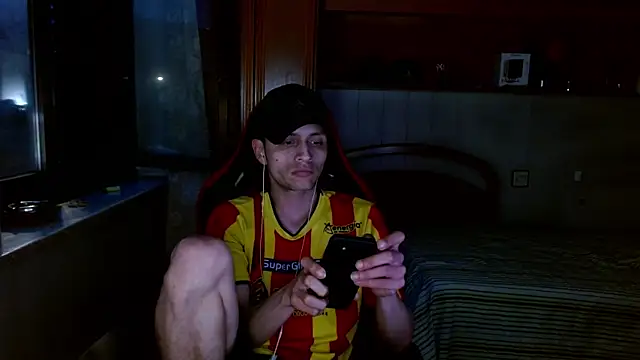latino with hard cock online show from 06/17/26, 08:10
