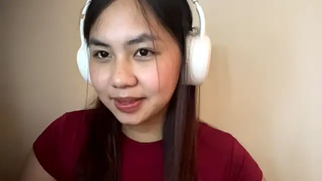 Snapshot of LurleneLaurence chatting on 06/22/26, 02:57 LurleneLaurence online show from 06/22/26, 02:57