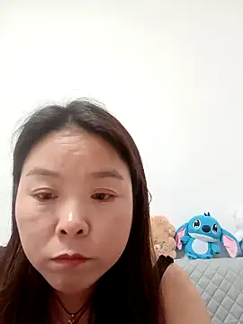 Snapshot of lukby0 chatting on 06/18/26, 12:31 lukby0 online show from 06/18/26, 12:31