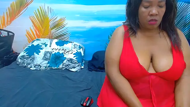CURVYELEGANCExxx online show from 07/20/26, 12:18
