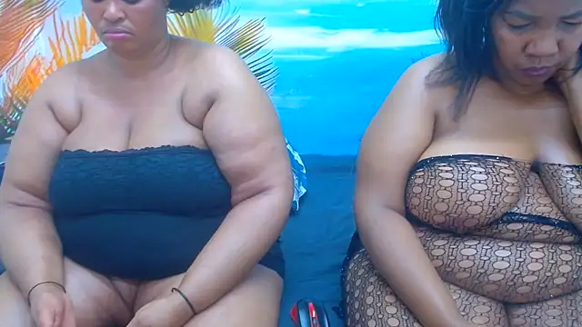 CURVYELEGANCExxx online show from 07/25/26, 02:25