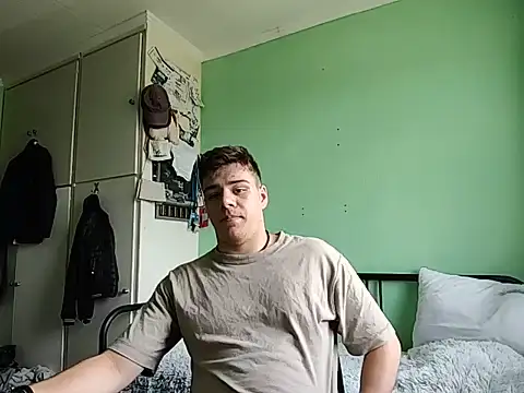 HardbackToiler online show from 06/18/26, 11:36