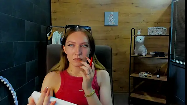 LisaaJackson online show from 07/02/26, 01:17