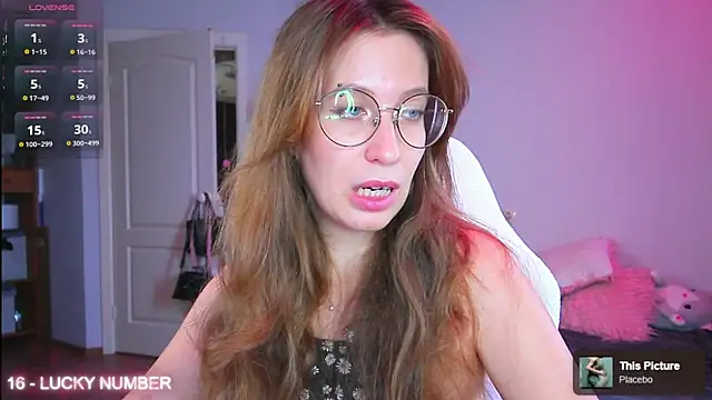Snapshot of ms_allison__ chatting on 07/29/26, 12:03 ms allison online show from 07/29/26, 12:03