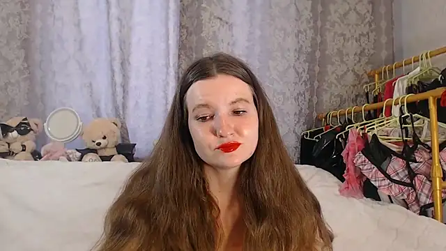 ChloeBrooklyn online show from 07/01/26, 12:07