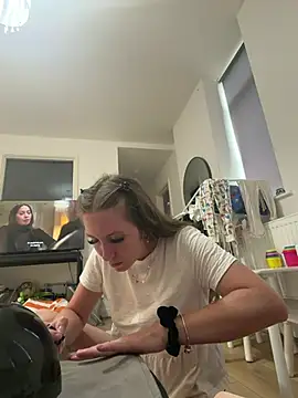 Coleyy xx online show from 07/05/26, 07:10