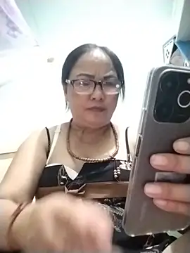 Snapshot of Naaya8109 chatting on 07/01/26, 11:56 Naaya8109 online show from 07/01/26, 11:56