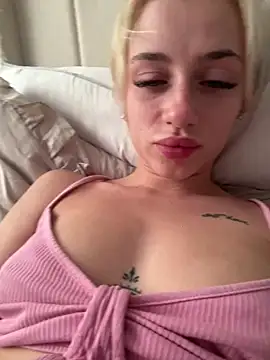 Mialovexox online show from 06/24/26, 05:56