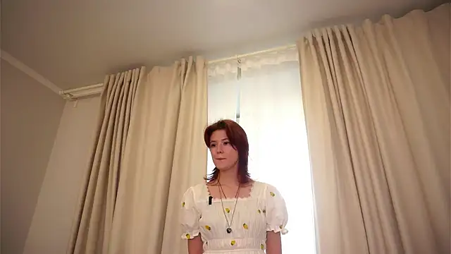 LucieCouchenour online show from 06/26/26, 04:22