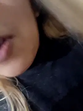 Honeycitabomnita online show from 06/19/26, 01:32