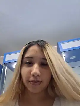 Honeycitabomnita online show from 06/19/26, 02:21