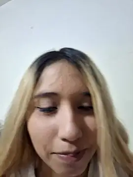 Honeycitabomnita online show from 06/24/26, 01:04
