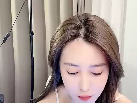 Snapshot of xiaoke31 chatting on 06/20/26, 02:14 xiaoke31 online show from 06/20/26, 02:14
