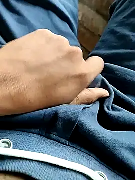 Bengali Hunk025 online show from 06/24/26, 10:36