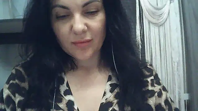 Snapshot of Camilynbi chatting on 06/29/26, 08:42 Camilynbi online show from 06/29/26, 08:42