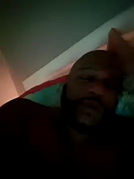 Snapshot of PaddyBlack chatting on 06/30/26, 10:33 PaddyBlack online show from 06/30/26, 10:33