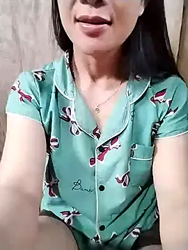 Snapshot of Myy_sexy chatting on 07/16/26, 01:00 Myy sexy online show from 07/16/26, 01:00