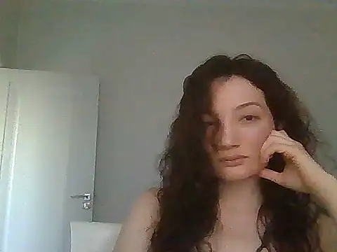 Calenyagi online show from 07/10/26, 02:30