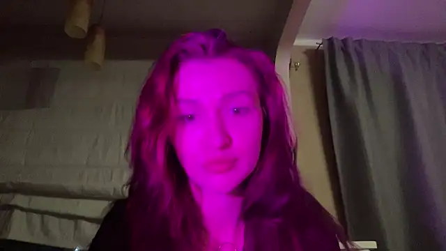 Snapshot of Nolenne chatting on 06/27/26, 10:37 Nolenne online show from 06/27/26, 10:37