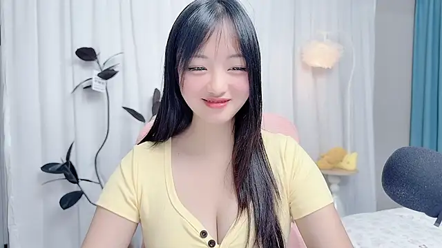 Winnie666999 online show from 07/28/26, 12:48