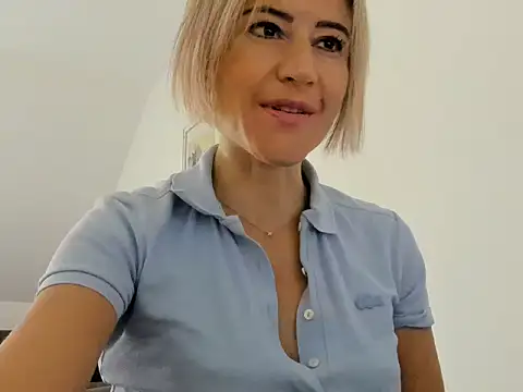 Snapshot of Ssoniaaa chatting on 09/12/25, 12:49 Ssoniaaa online show from 09/12/25, 12:49