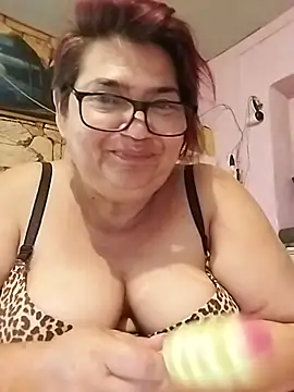 Snapshot of Fiona249 chatting on 07/18/26, 12:20 Fiona249 online show from 07/18/26, 12:20