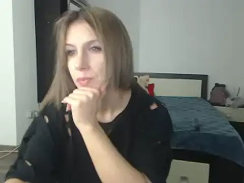 DedeSibel online show from 02/22/25, 05:35