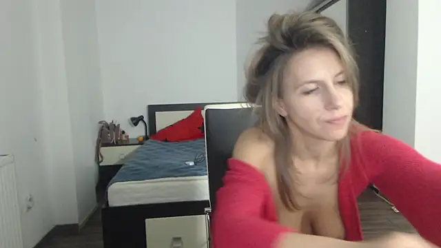 DedeSibel online show from 02/27/25, 03:59