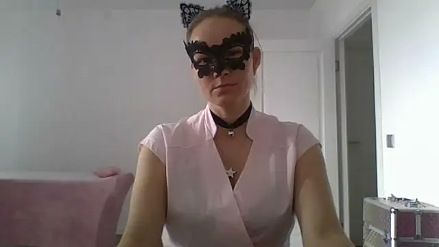 Virellesi online show from 06/29/26, 11:10