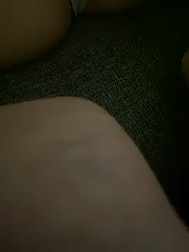 Snapshot of feetlilly chatting on 06/30/26, 12:44 feetlilly online show from 06/30/26, 12:44