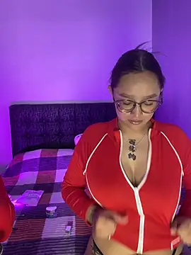 Annieandhannie online show from 07/06/26, 07:38